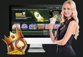 Antarmuka aplikasi mobile ovo 99 menampilkan slot dan permainan live-dealer